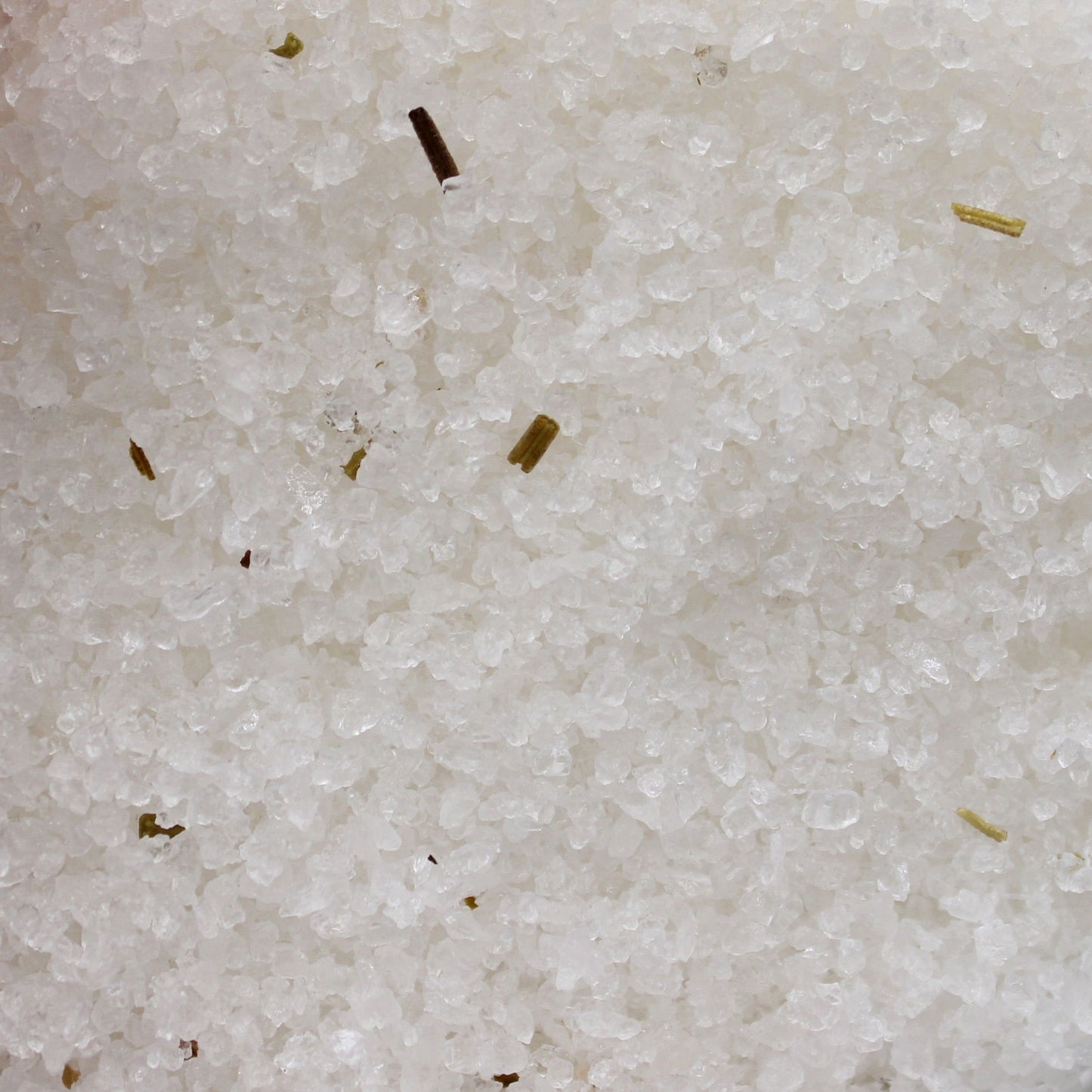 Himalayan bath salt blend in a 500g container from The Bliss Co, showing pink Himalayan salt crystals for relaxing baths.