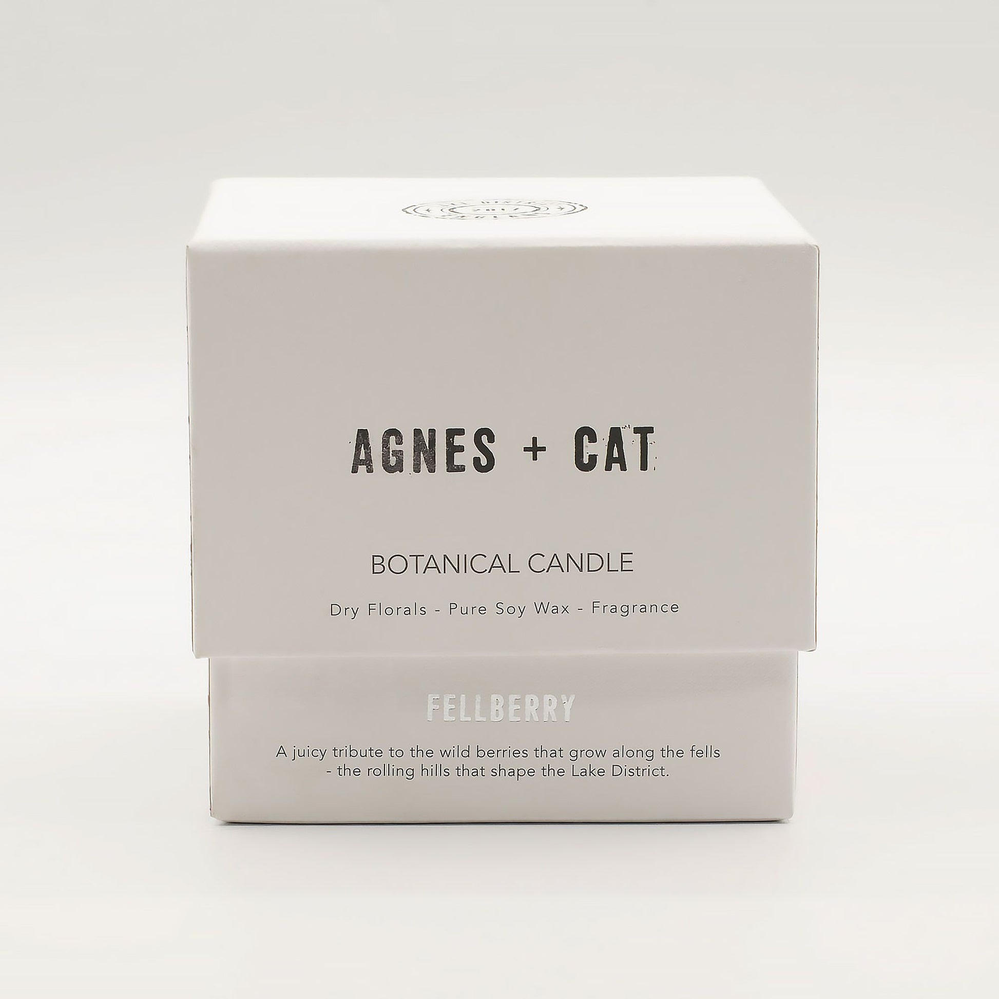 Agnes + Cat Botanical Soy Wax Candle by The Bliss Co with Fellberry scent, showcasing a soy wax candle in a glass jar.